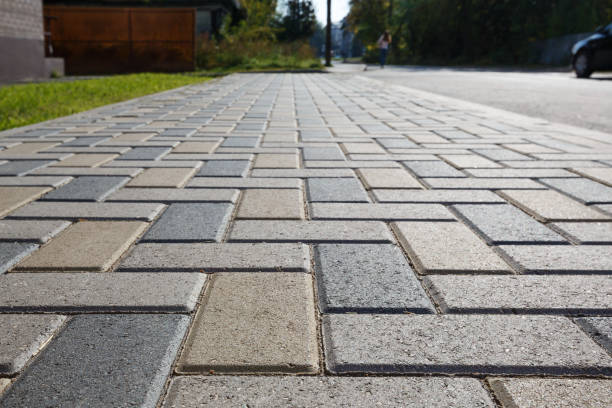 Best Driveway Paving Company  in Perry, KS